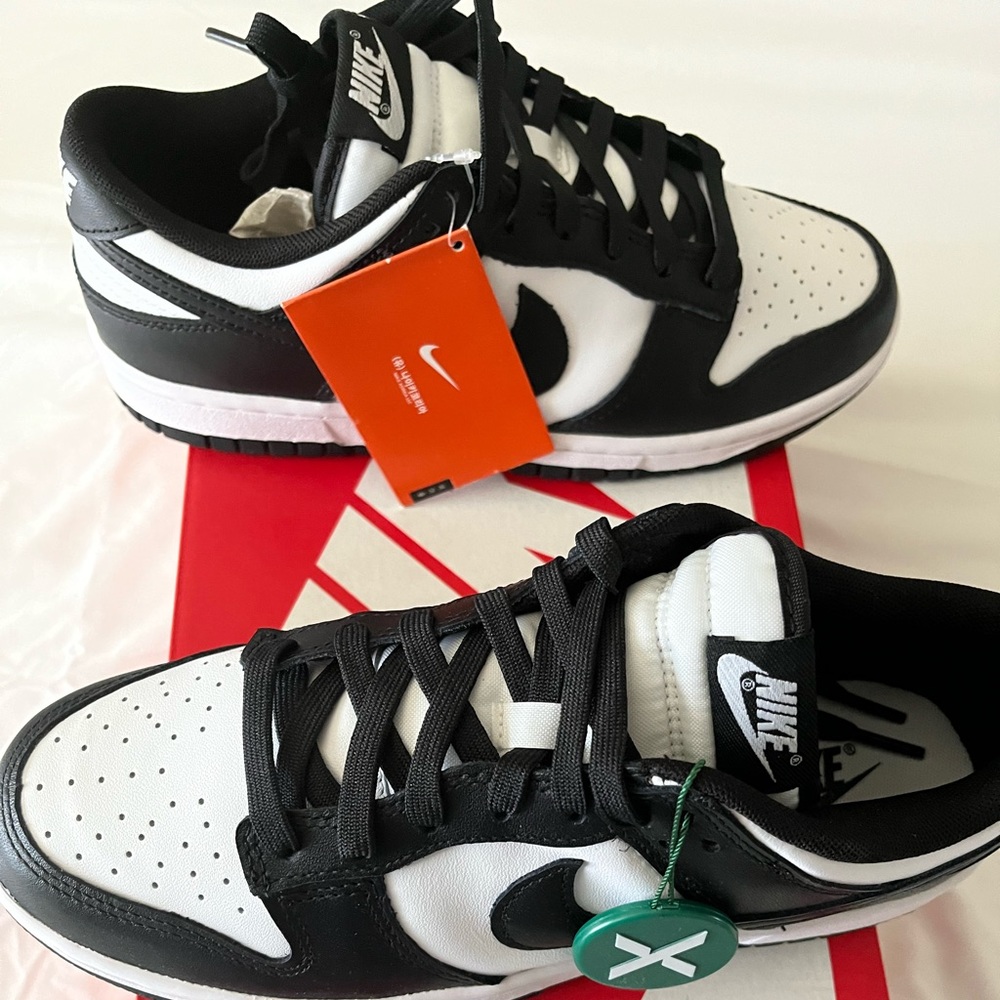 Nike Dunk Low Panda